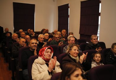 ”Tarihsel ve Hukuksal Boyutlarıyla Türkiye’de Siyaset ve Ahlak/Etik İlişkisi” Kutlu Yol Söyleşilerinde konuşuldu